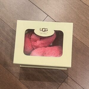 UGG Women's Cozy Pink Slippers